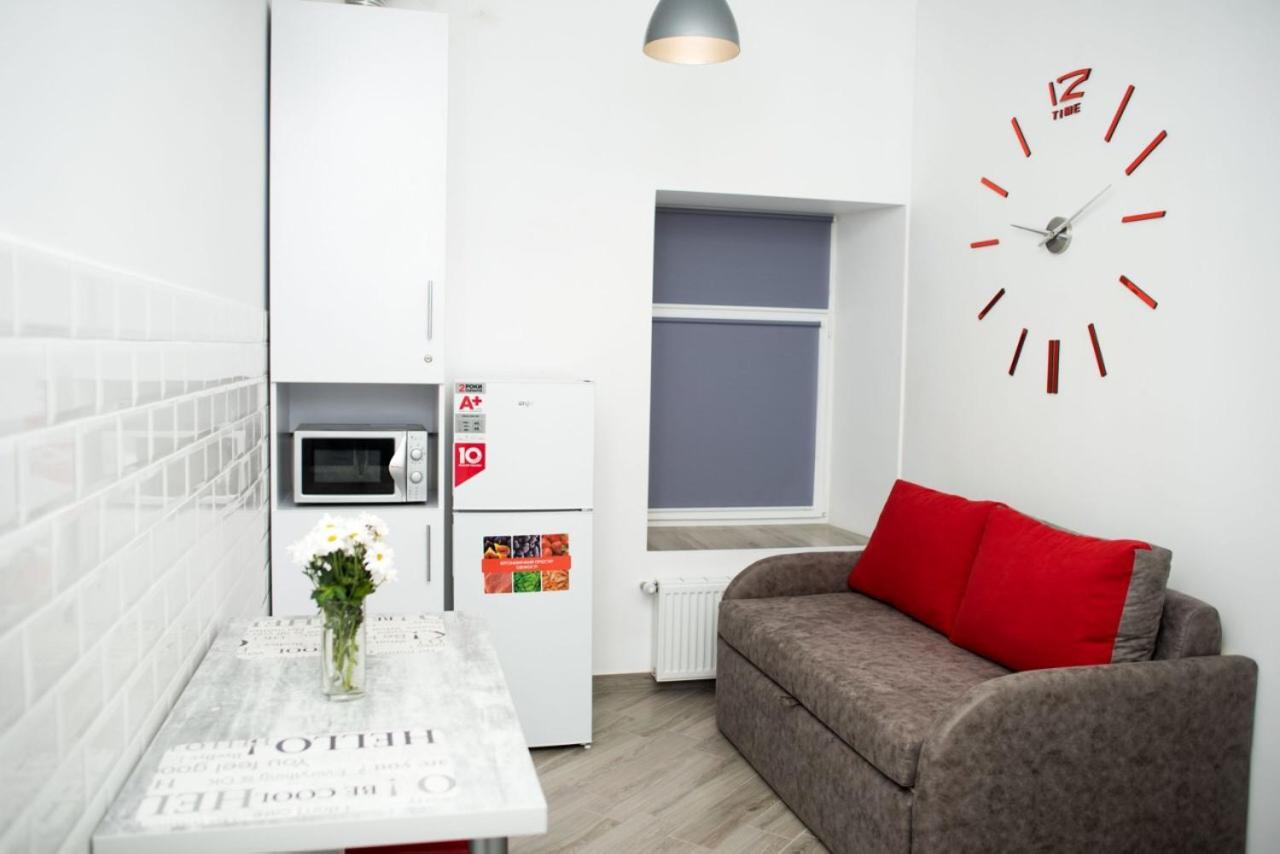 Deluxe Apartment In Old City Center Lviv Exterior photo